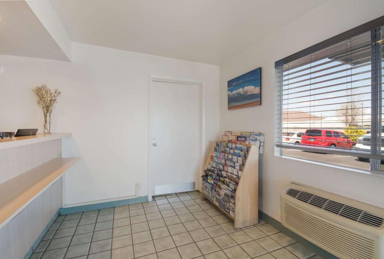 Econo Lodge Yakima Eksteriør bilde