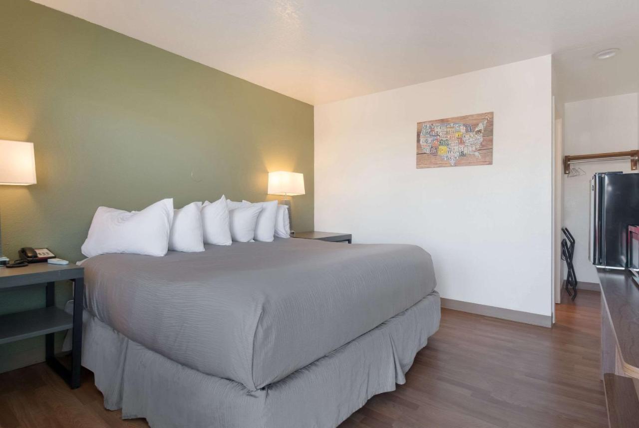 Econo Lodge Yakima Eksteriør bilde